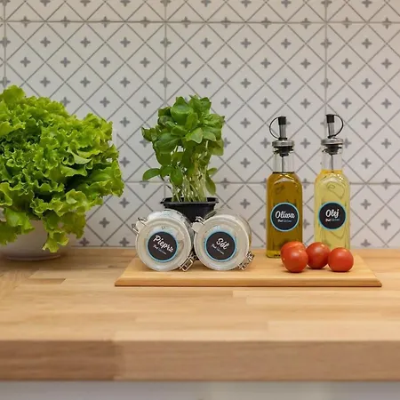 Plac Zamkowy - With View By Renters *