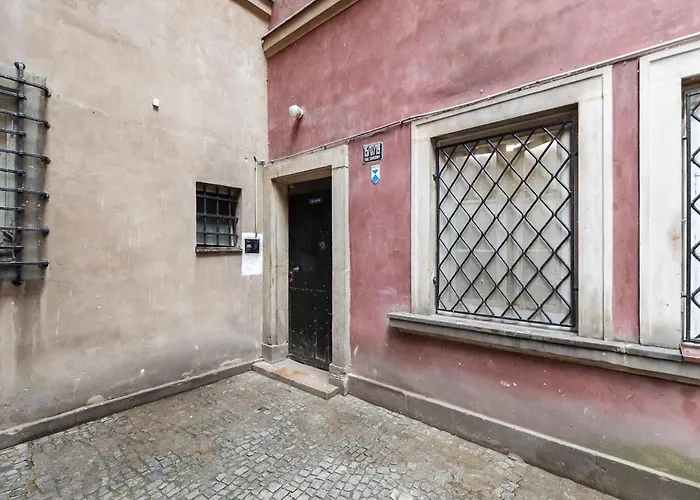 Plac Zamkowy - With View By Renters Apartment *